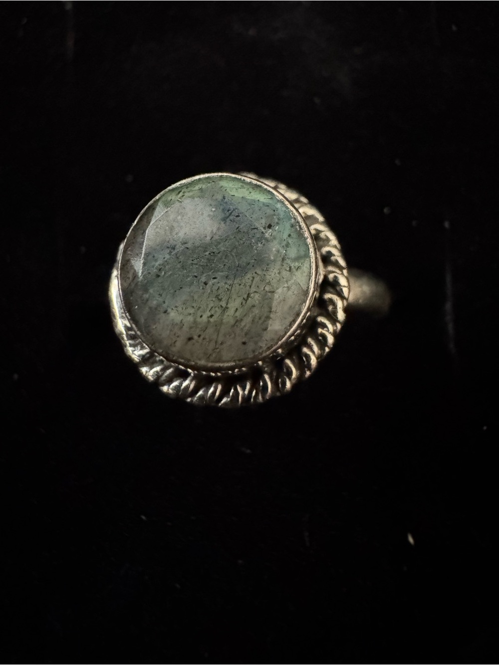 Sterling Silver small Labradorite Round Ring in Green-Blue